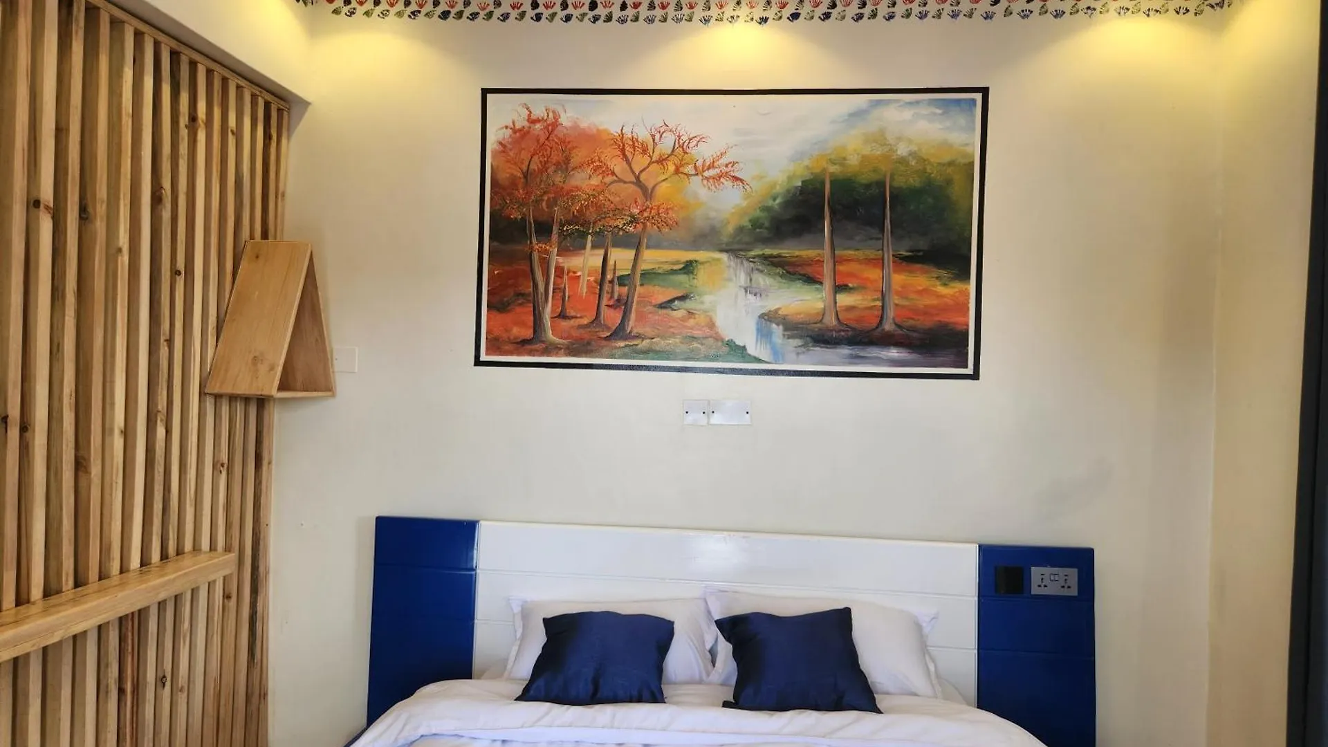 1&2 Rooms Equator Suites 坎帕拉