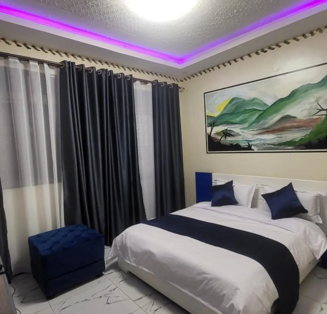 1&2 Rooms Equator Suites 坎帕拉 公寓