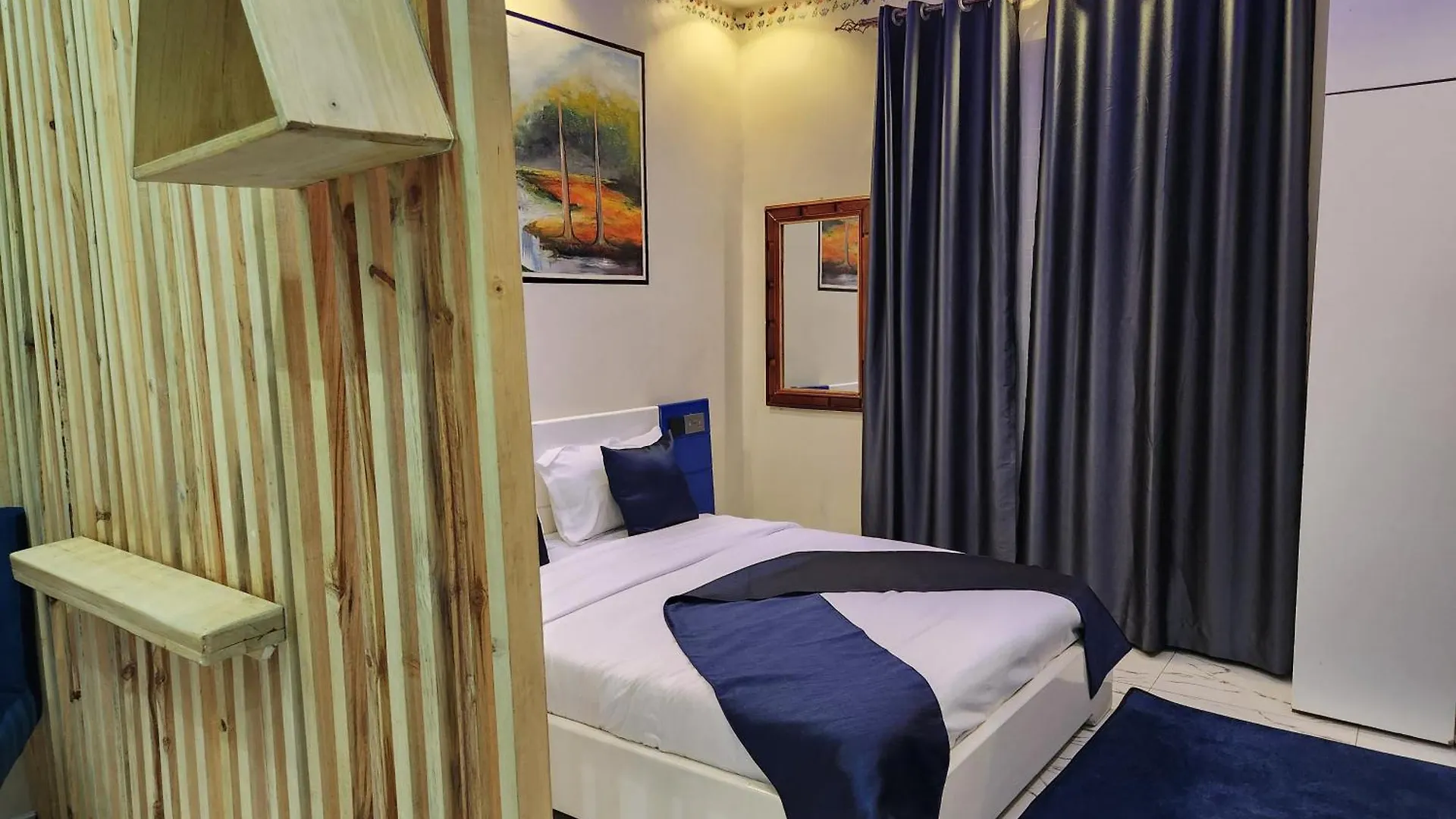 1&2 Rooms Equator Suites 坎帕拉 公寓